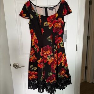 Donna Ricco Black Midi Dress with Red & Orange Floral Print and Black Lace NWT
